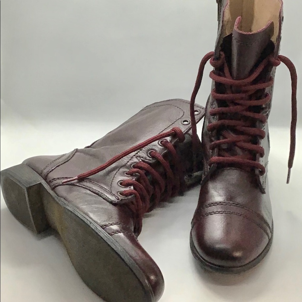 Steve Madden Troopa Leather Boots